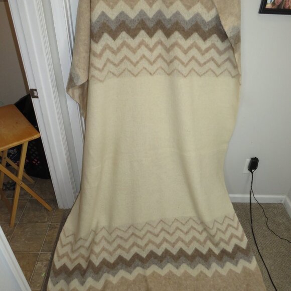 Vtg Nordic Stripes Hilda Ltd. Icelandic 100% Wool 55"x81"  Throw Blanket Iceland - Picture 6 of 8